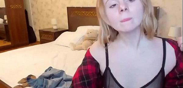  Blonde teen camgirl in see through bra